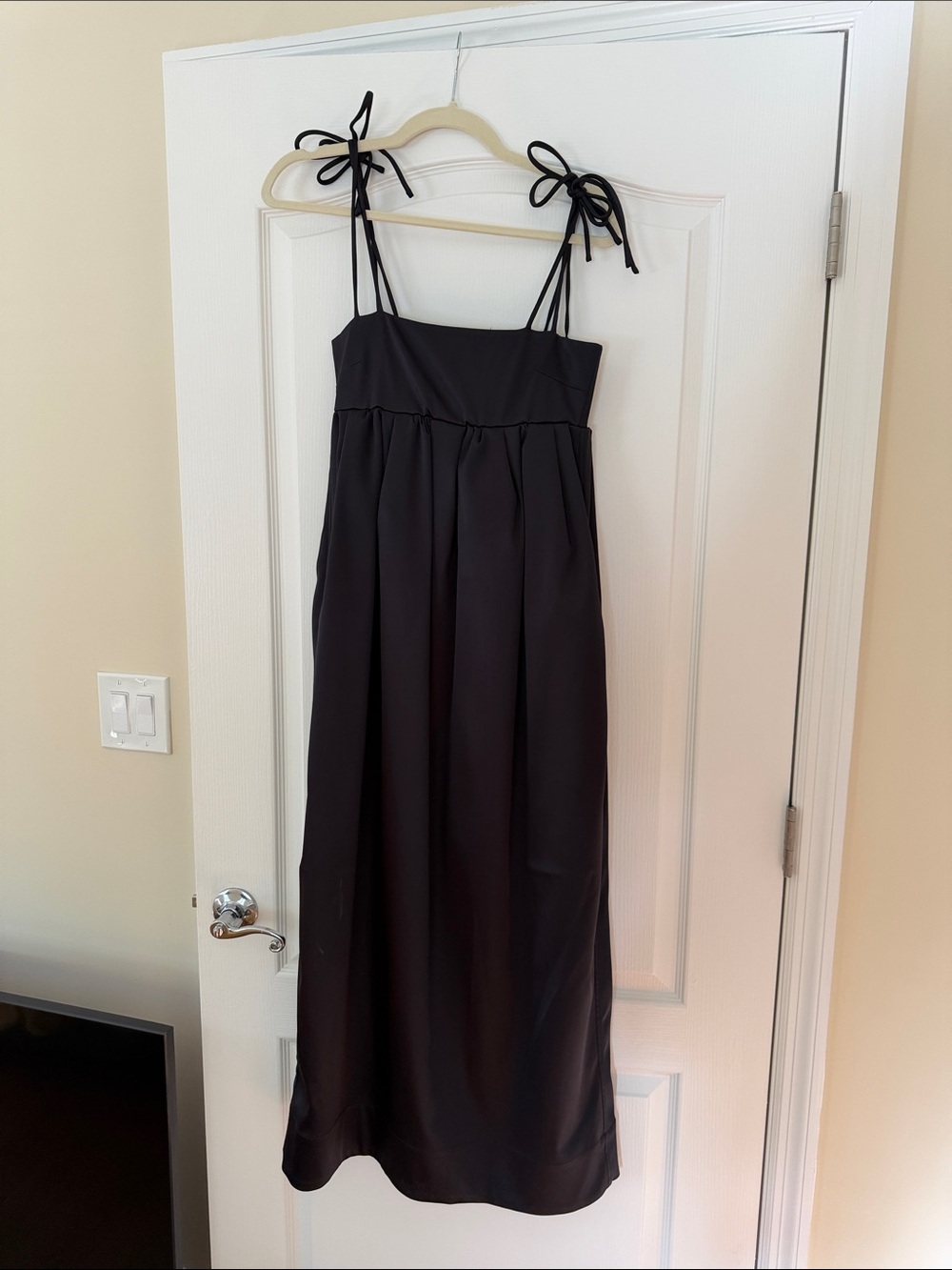 Ganni Black Tie-Shoulder Midi Dress